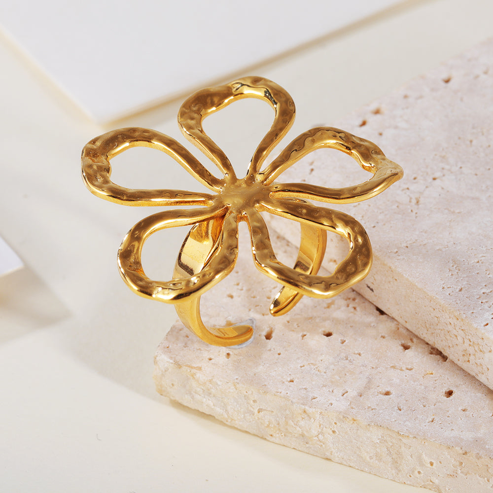 Hollow Petals - Folded Flower Ring for Women |