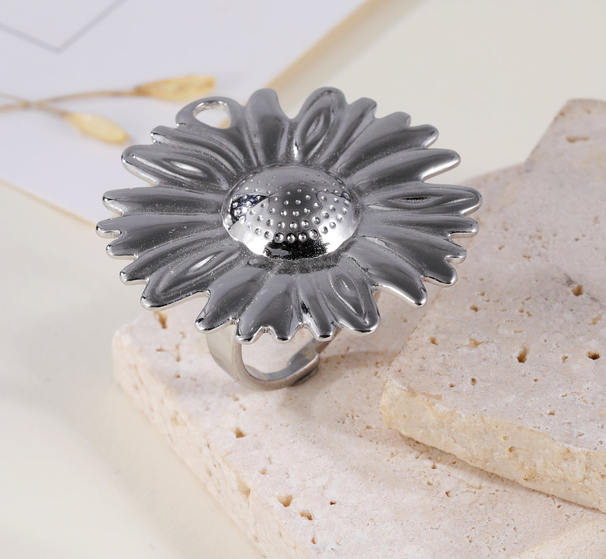 Bloom in Style - Unique Chrysanthemum Ring for Women | G005376J-