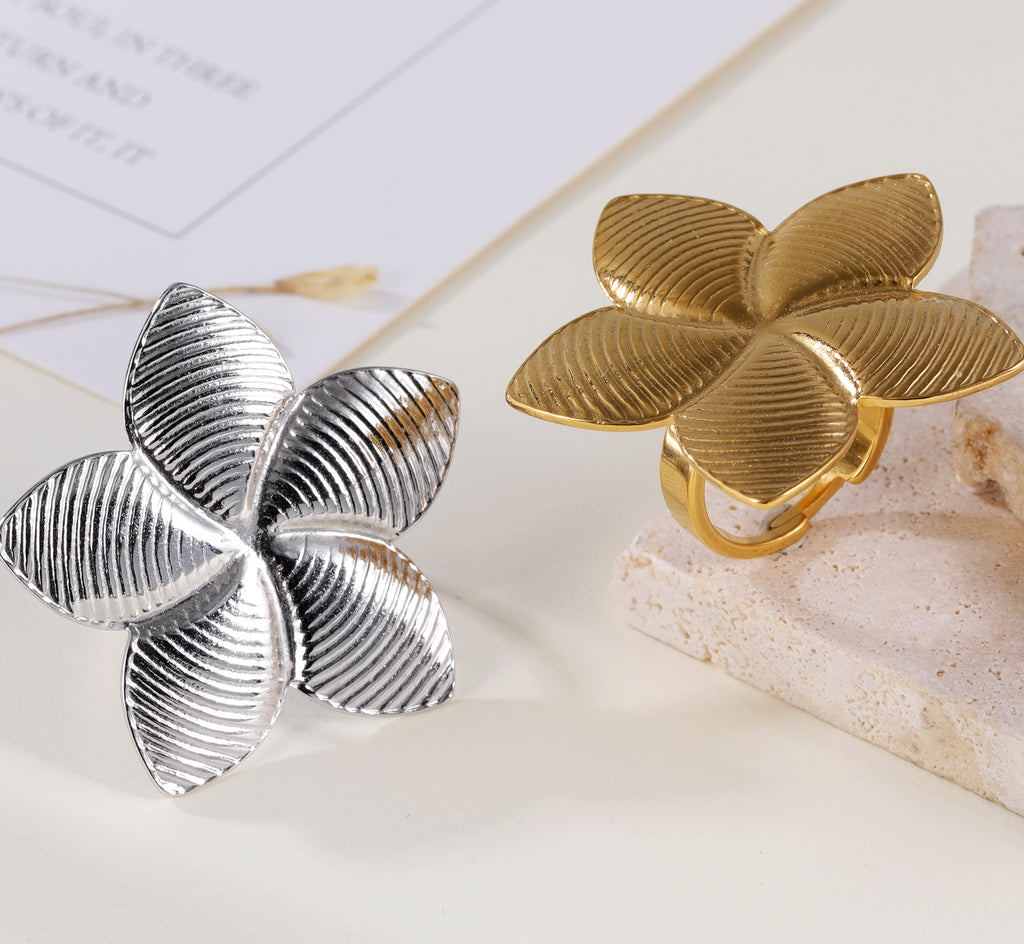 Artistic Petal Ring - Elegant Jewelry for Women | G005242