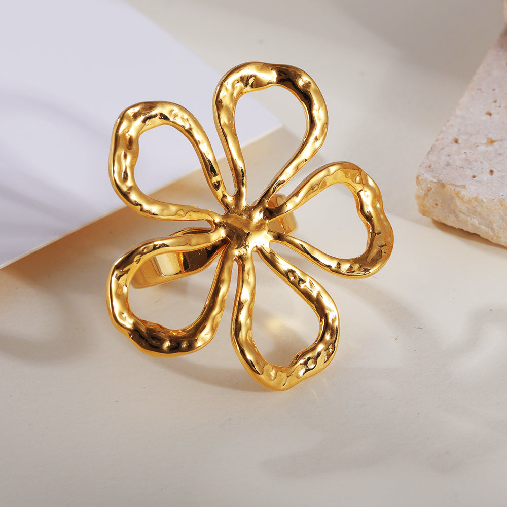 Hollow Petals - Folded Flower Ring for Women |