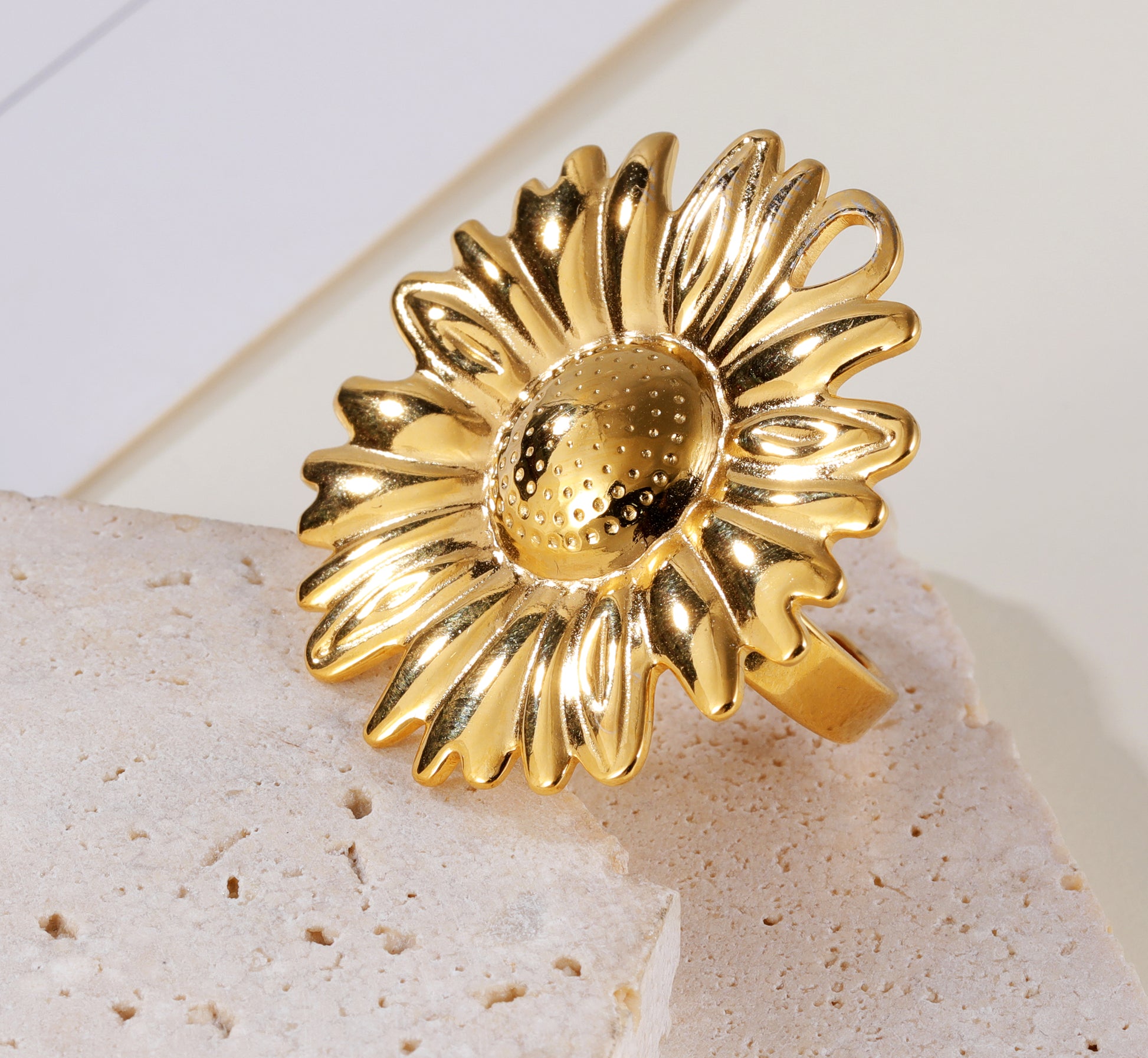 Bloom in Style - Unique Chrysanthemum Ring for Women | G005376J-