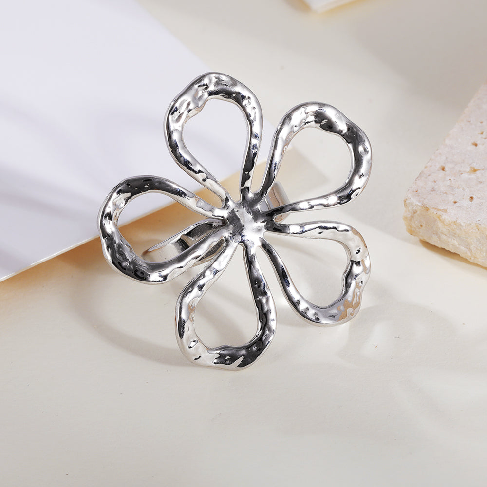 Hollow Petals - Folded Flower Ring for Women |