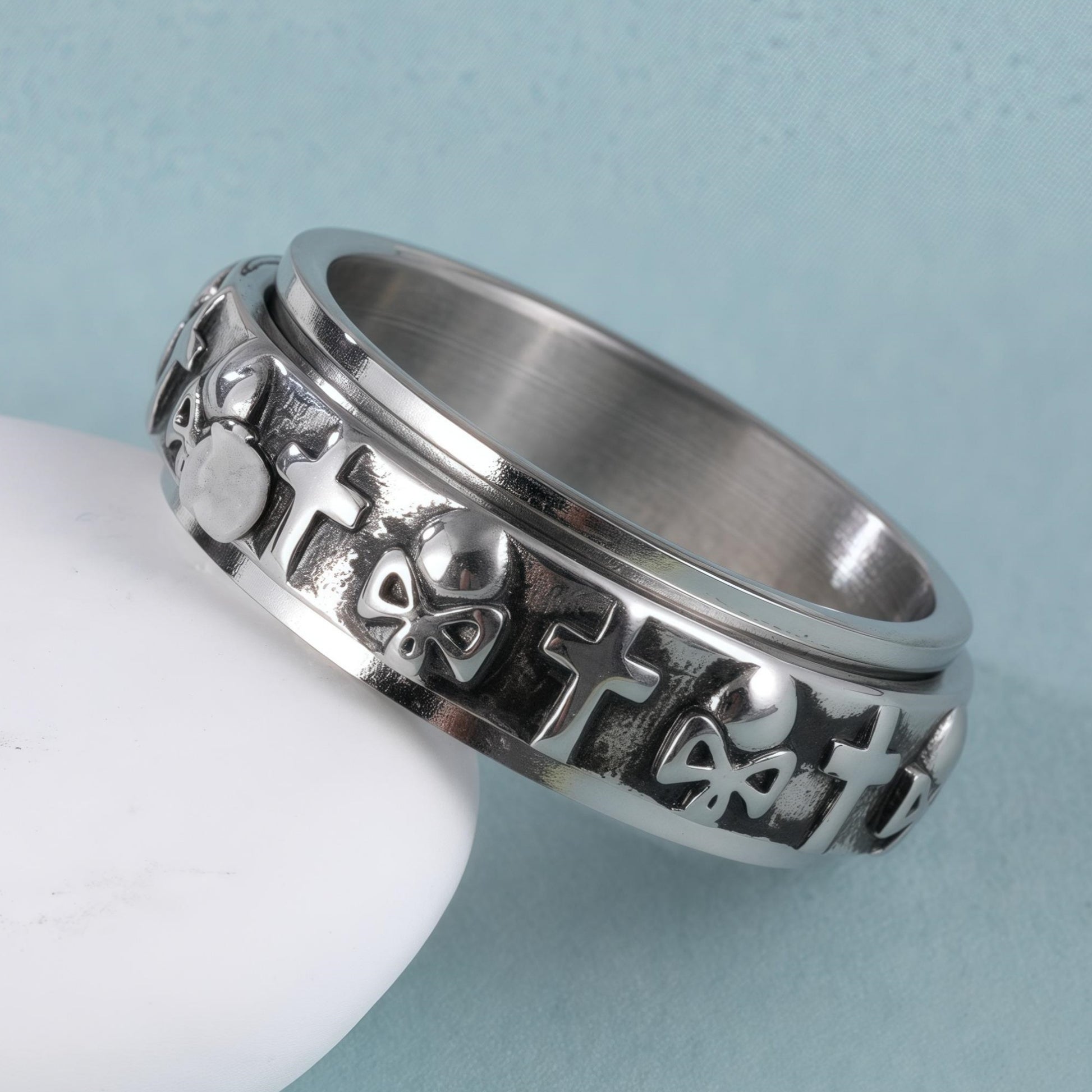 Vintage Hip-Hop Punk Skull Cross Design Rotating Stainless Steel Ring丨G002600