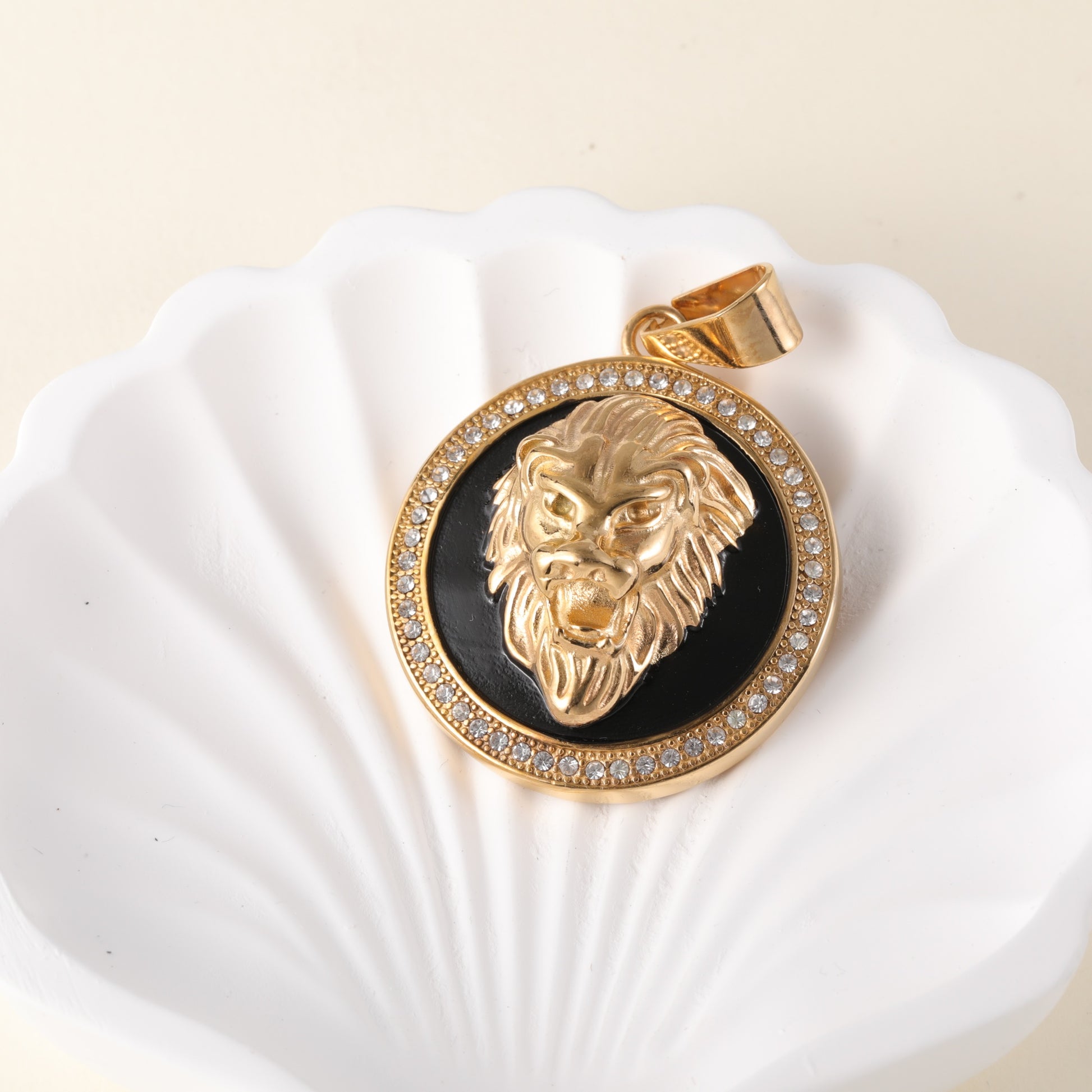 Evil Lion24K gold-plated stainless steel pendant, non-allergenic and non-fading