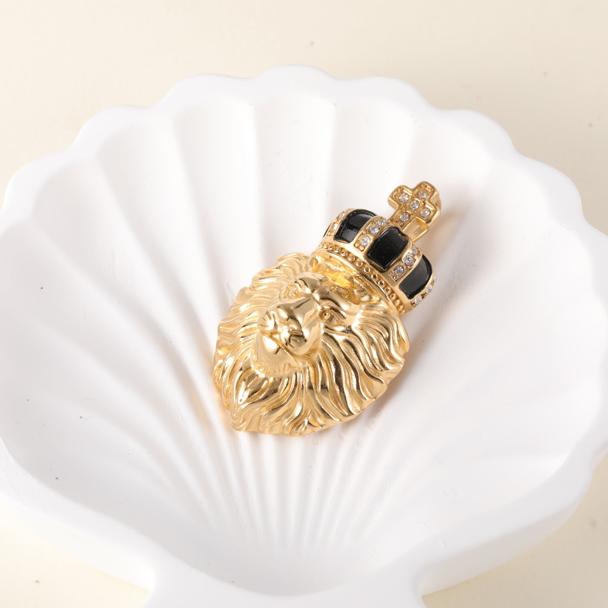 Evil Lion24K gold-plated stainless steel pendant, non-allergenic and non-fading