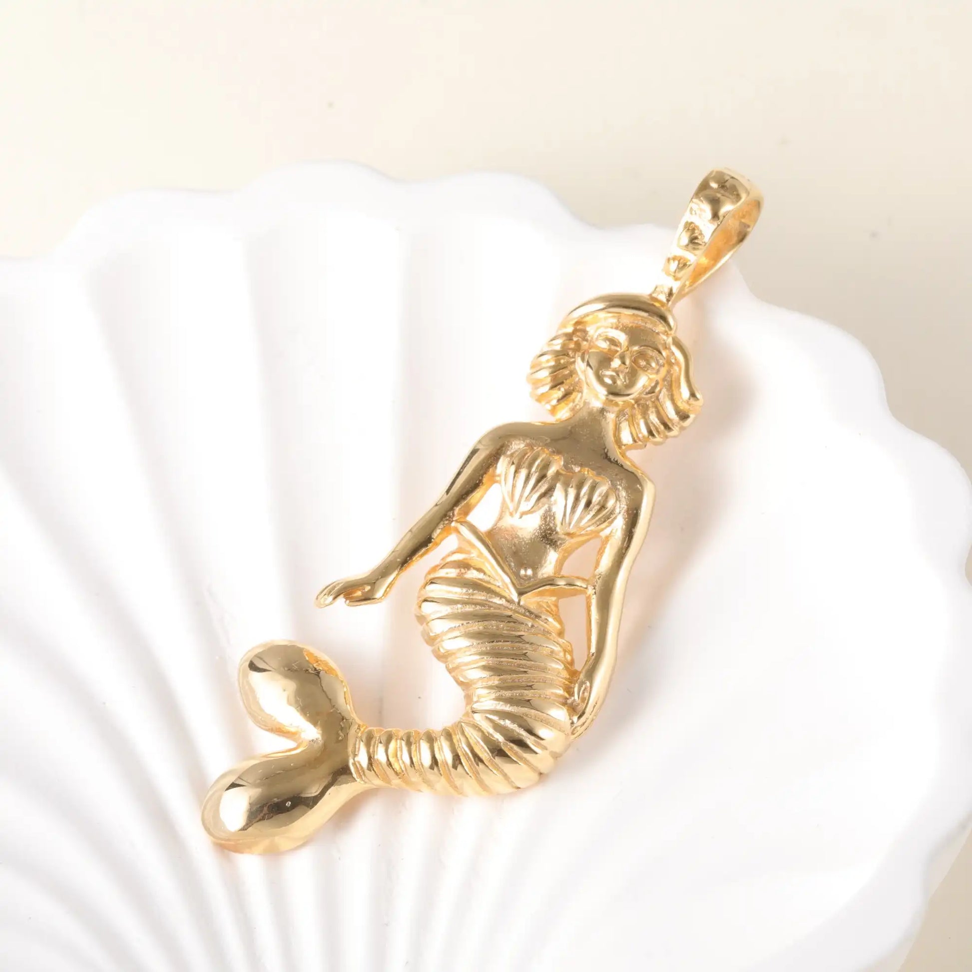 24K gold-plated stainless steel pendant, non-allergenic and non-fading Series One