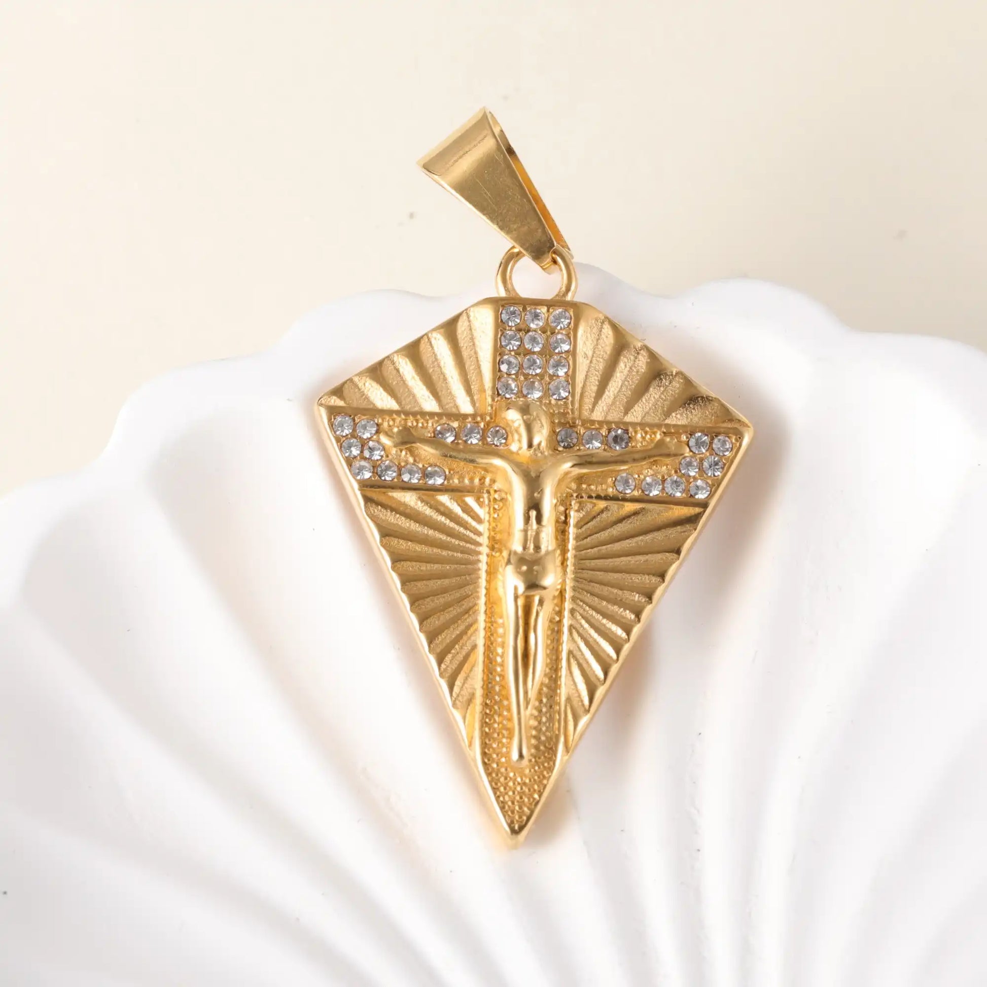 24K gold-plated stainless steel pendant, non-allergenic and non-fading Series One