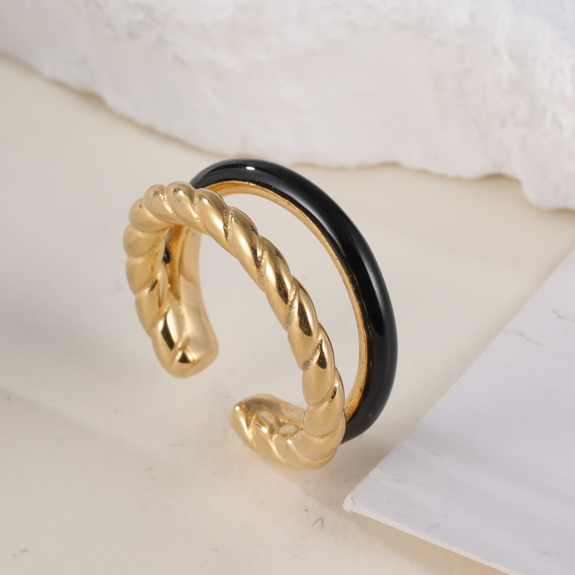 Gold and Black Stainless Steel Ring, Exquisite Twisted Texture and Smooth Black Band, Modern Minimalist Style, Perfect for Couple Rings/Daily Wear, Ideal Gift