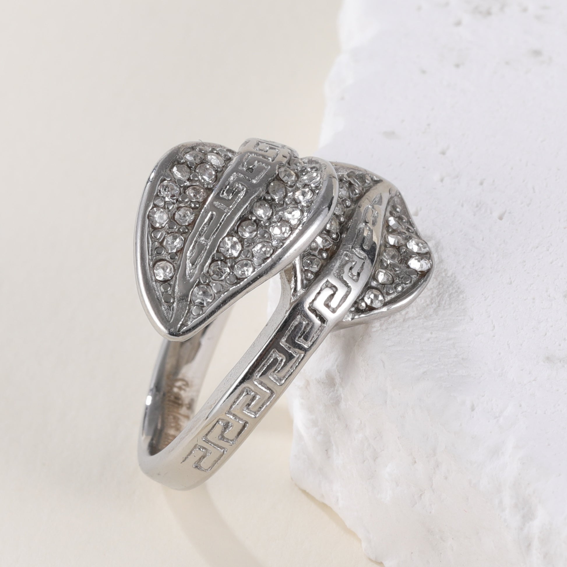 Leaf Shape Diamond Stainless Steel Women's Ring丨G003153
