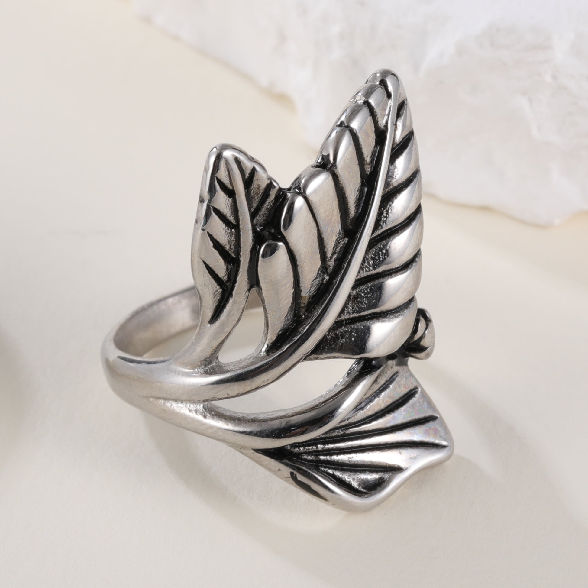 Simple Natural Leaf Silver Stainless Steel Women's Ring丨K07151