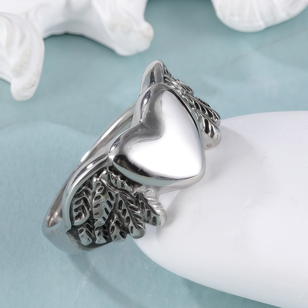 Heart and Wings Design Silver Unisex Stainless Steel Ring丨G002749