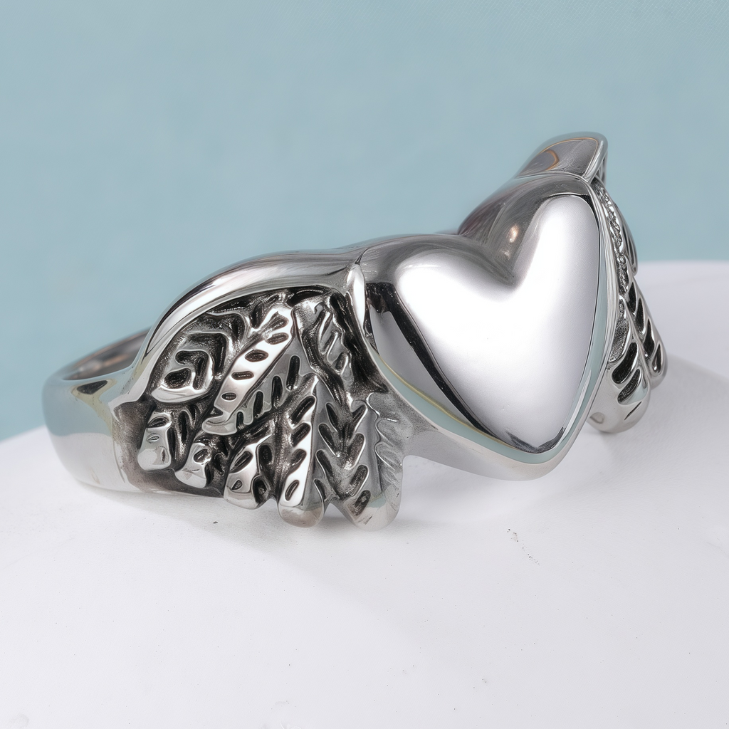 Heart and Wings Design Silver Unisex Stainless Steel Ring丨G002749