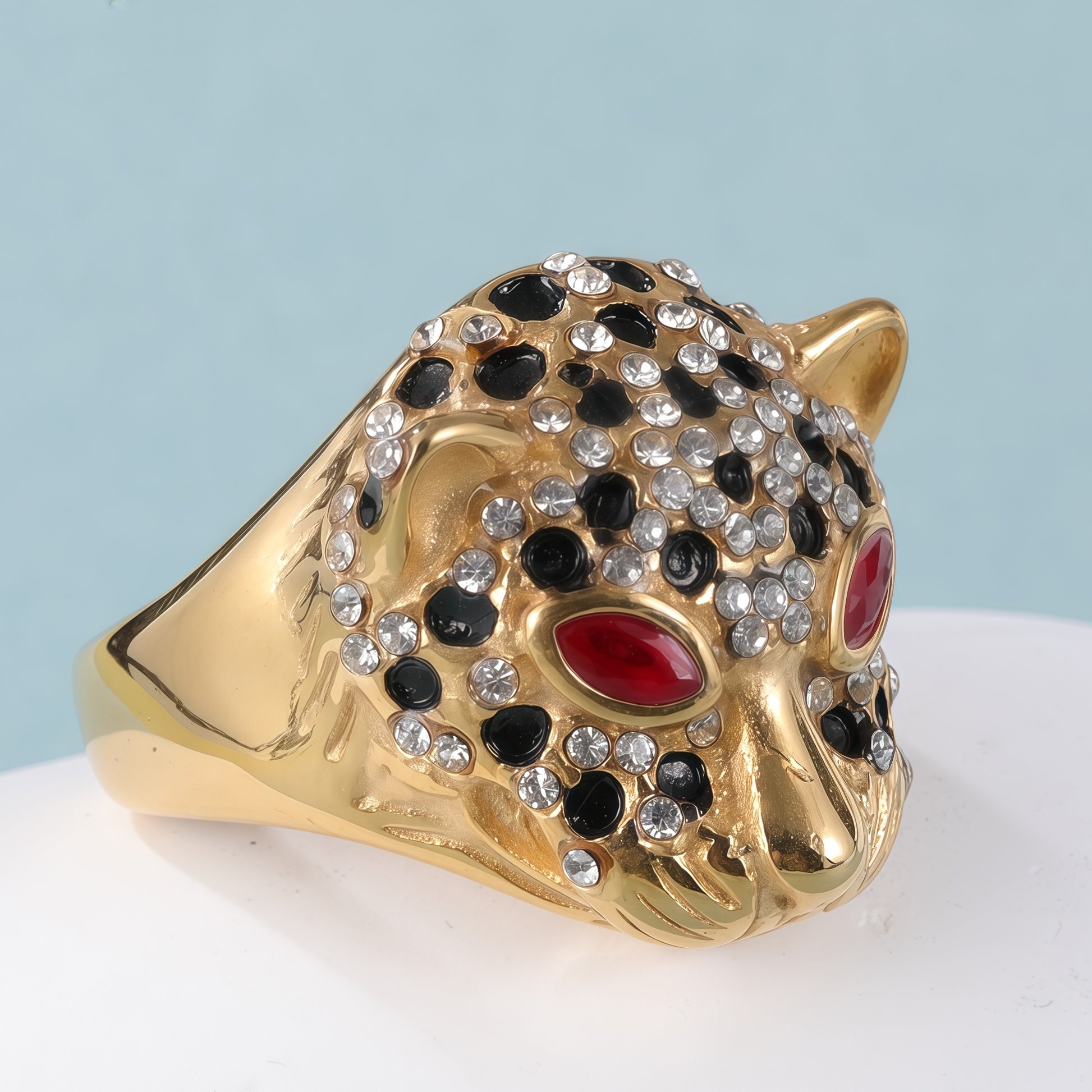 Panther Head Shining Hip Hop Inlaid Red And Black Brick Design Gold Stainless Steel Ring丨G00981