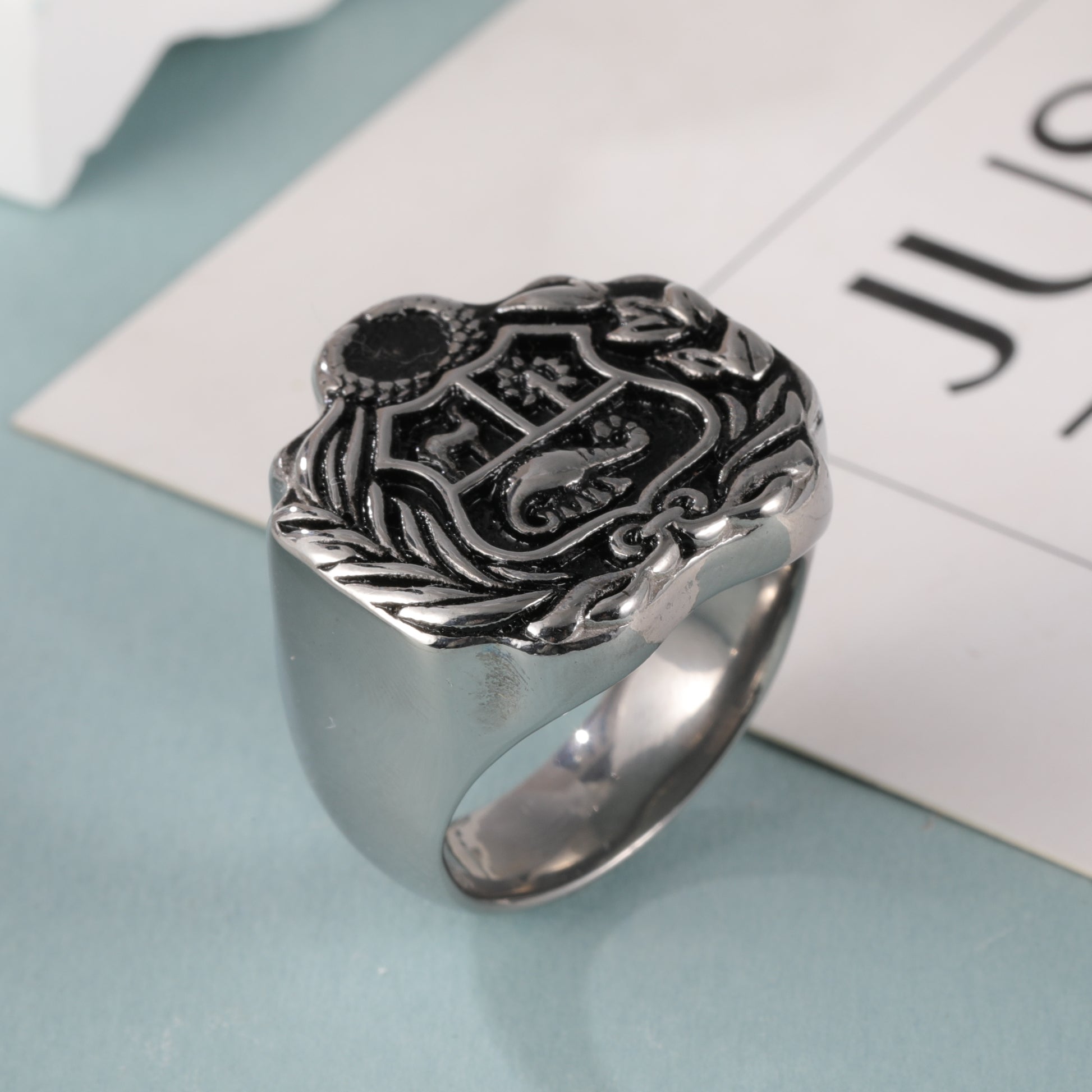 Vintage Family Crest Stainless Steel Men's Ring丨G002926