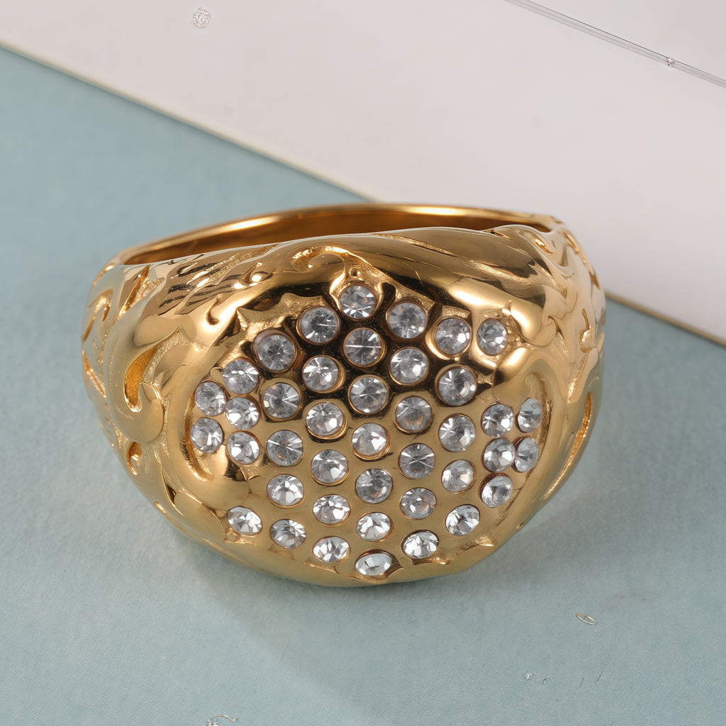 Luxury Design Gold Stainless Steel Ring With Sparkling Diamonds丨G005260
