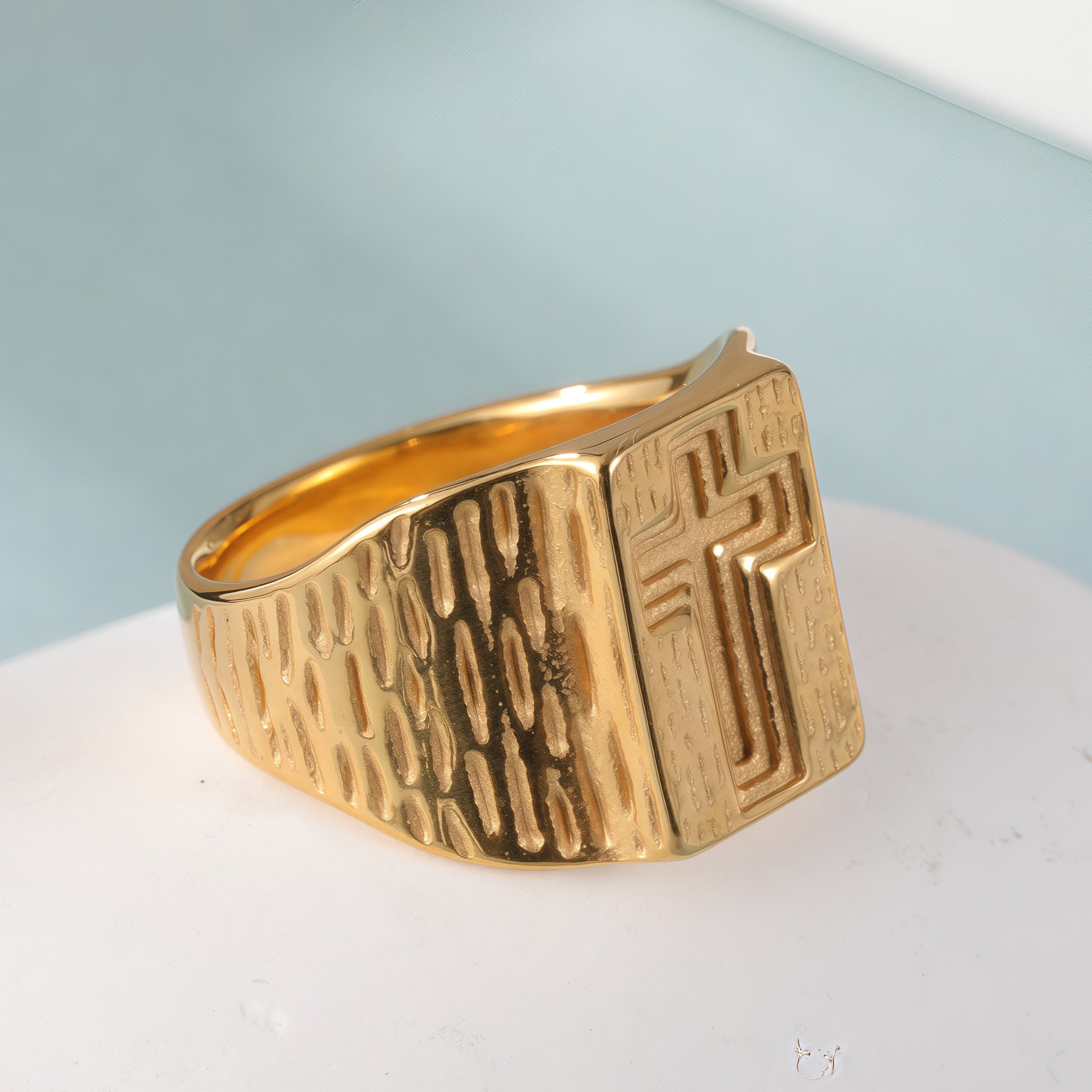 24k Gold Plated Cross Stainless Steel Men's Ring丨G002342