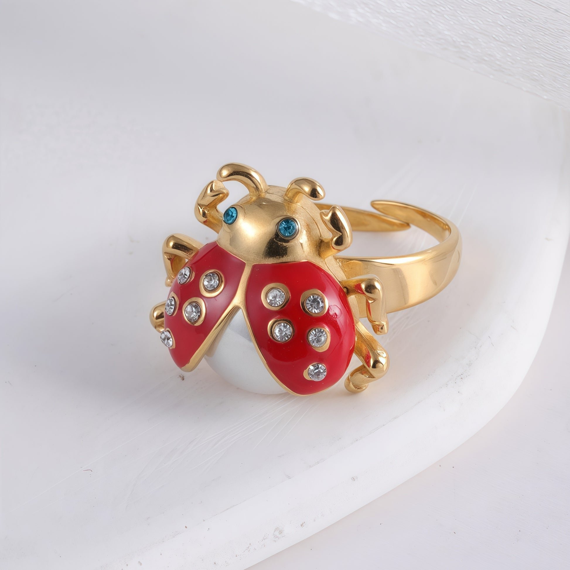 Cute lucky diamond-encrusted ladybug stainless steel Waterproof Waterproof Ring丨K007541J