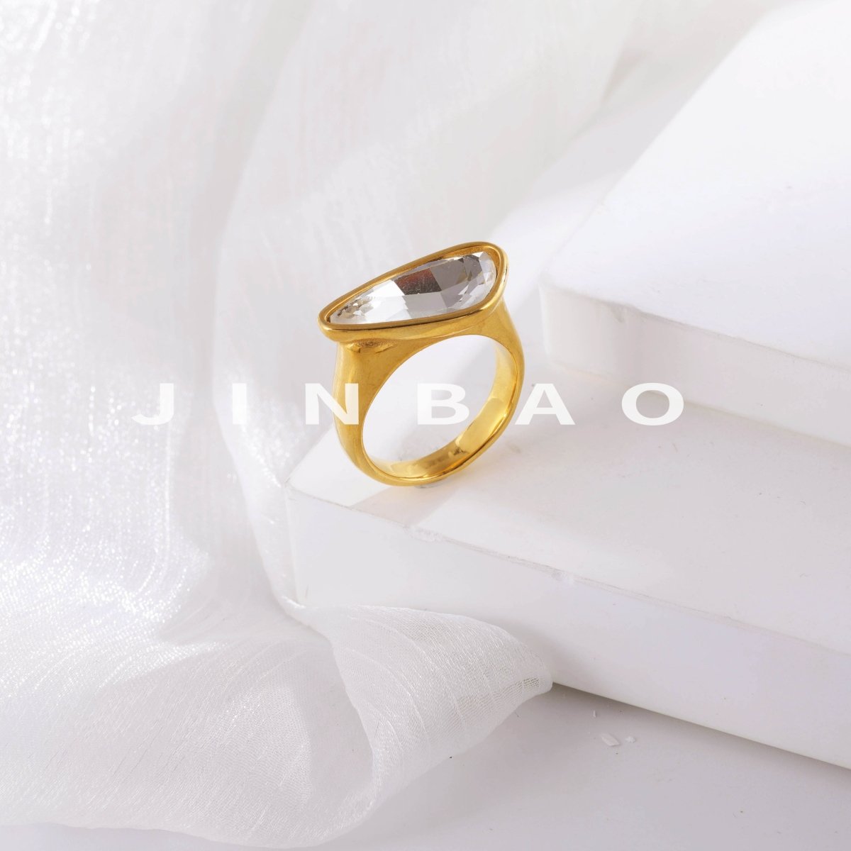 Creative Triangle Gemstone Ring Women's Gold Stainless Steel Design | PL918