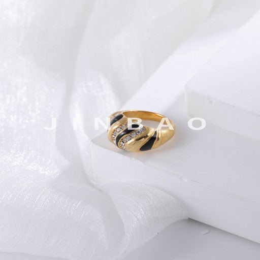 Elegant Diamond Decorative Stainless Steel Ring Women's Ring | DZ2029