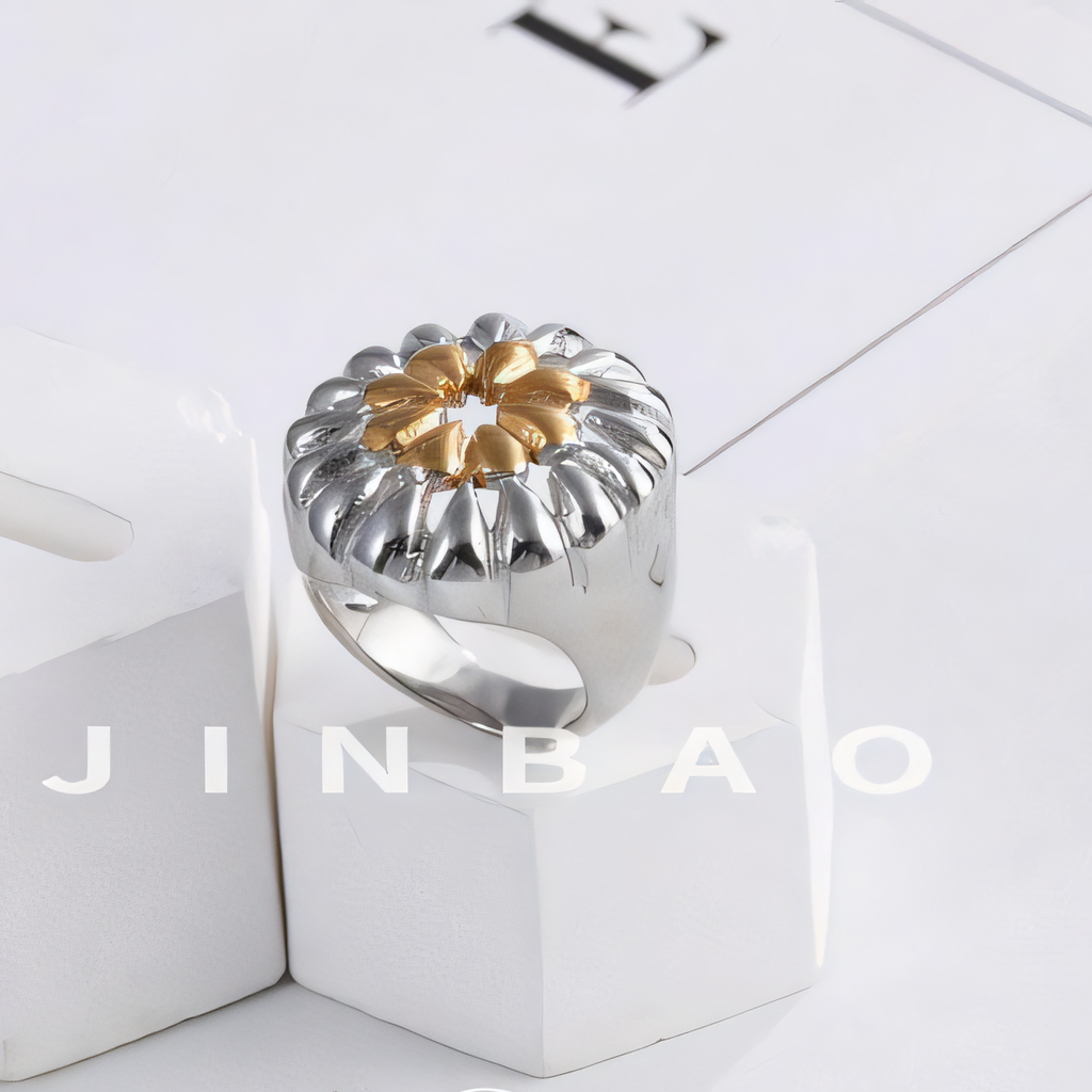 Elegant Flower Shaped Stainless Steel Ring Retro Chic Women Ring | ML089