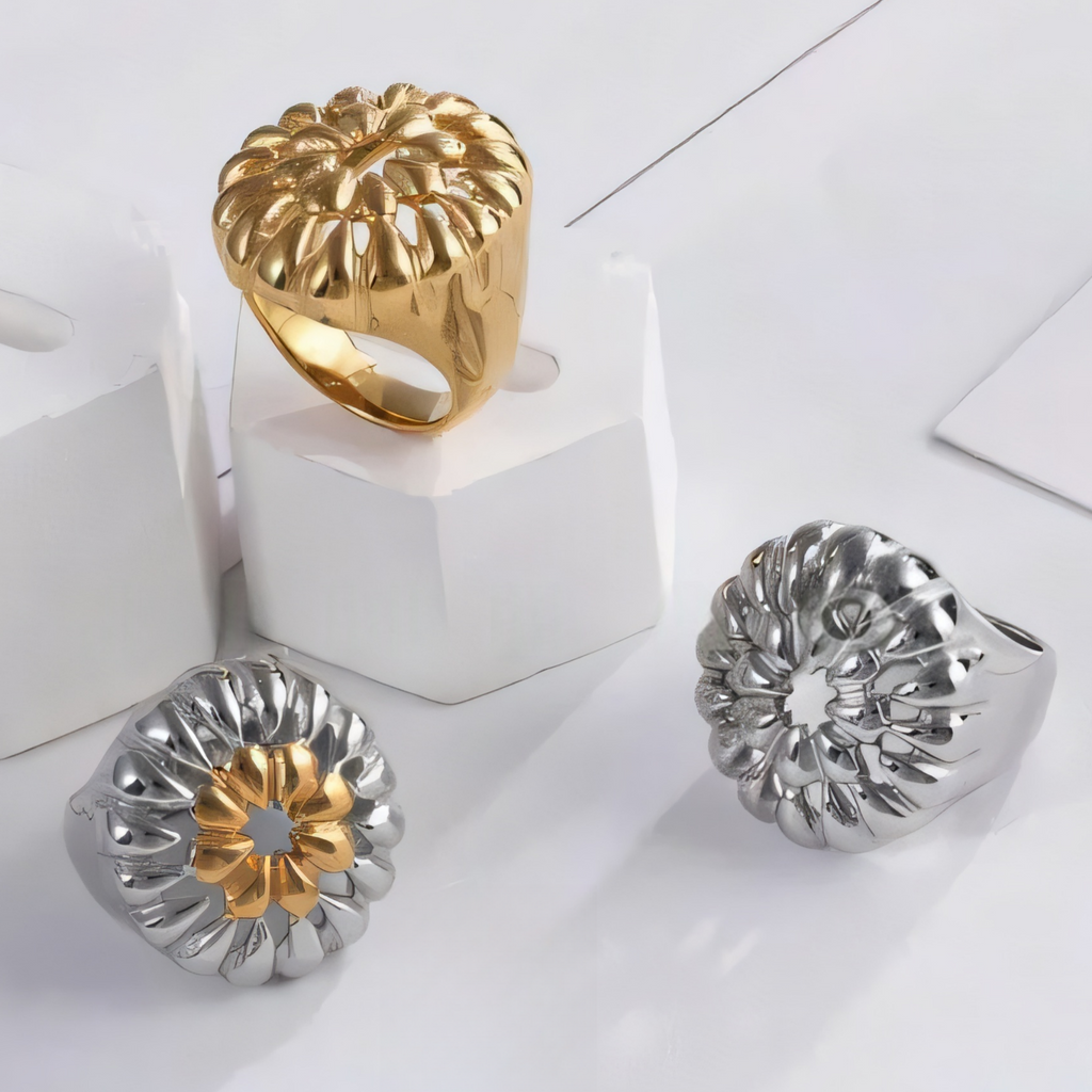 Elegant Flower Shaped Stainless Steel Ring Retro Chic Women Ring | ML089
