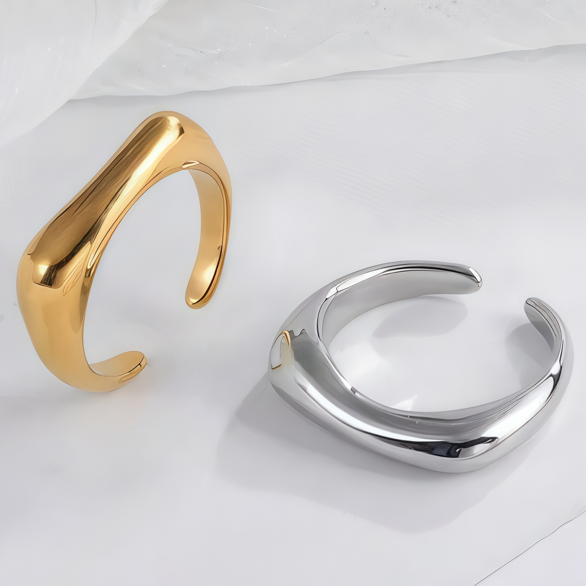Elegant Simple Stainless Steel Curved Ring Women's Ring | G004076