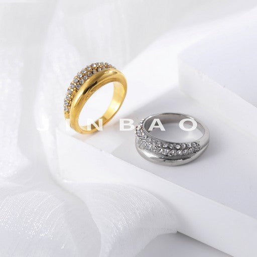 European Style Diamond-Studded Stainless Steel Ring Women's Delicate Design | N00707