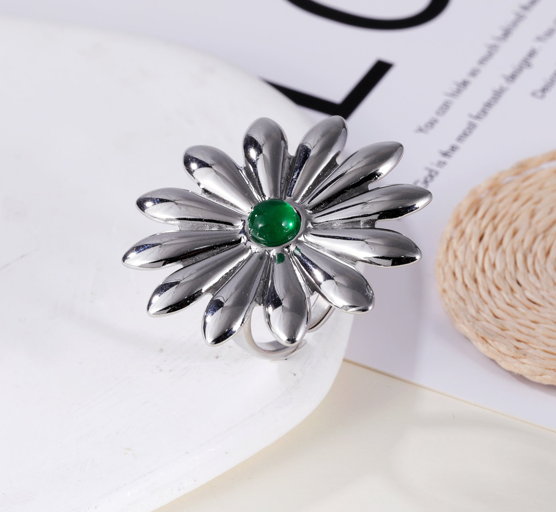Green Petal Ring - Creative Jewelry for Women | G005546