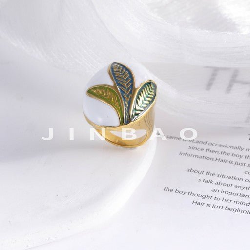 Fashionable Leaf-Shaped Stainless Steel Ring for Women | G004592