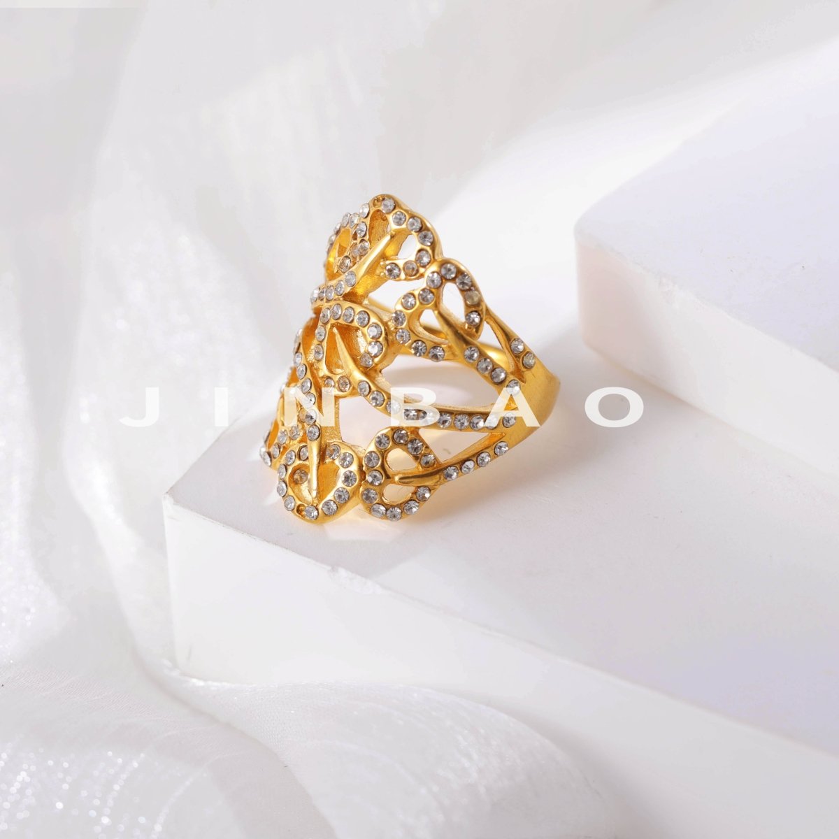 Luxury Rhinestone Gold Band Ring for Women | G005442