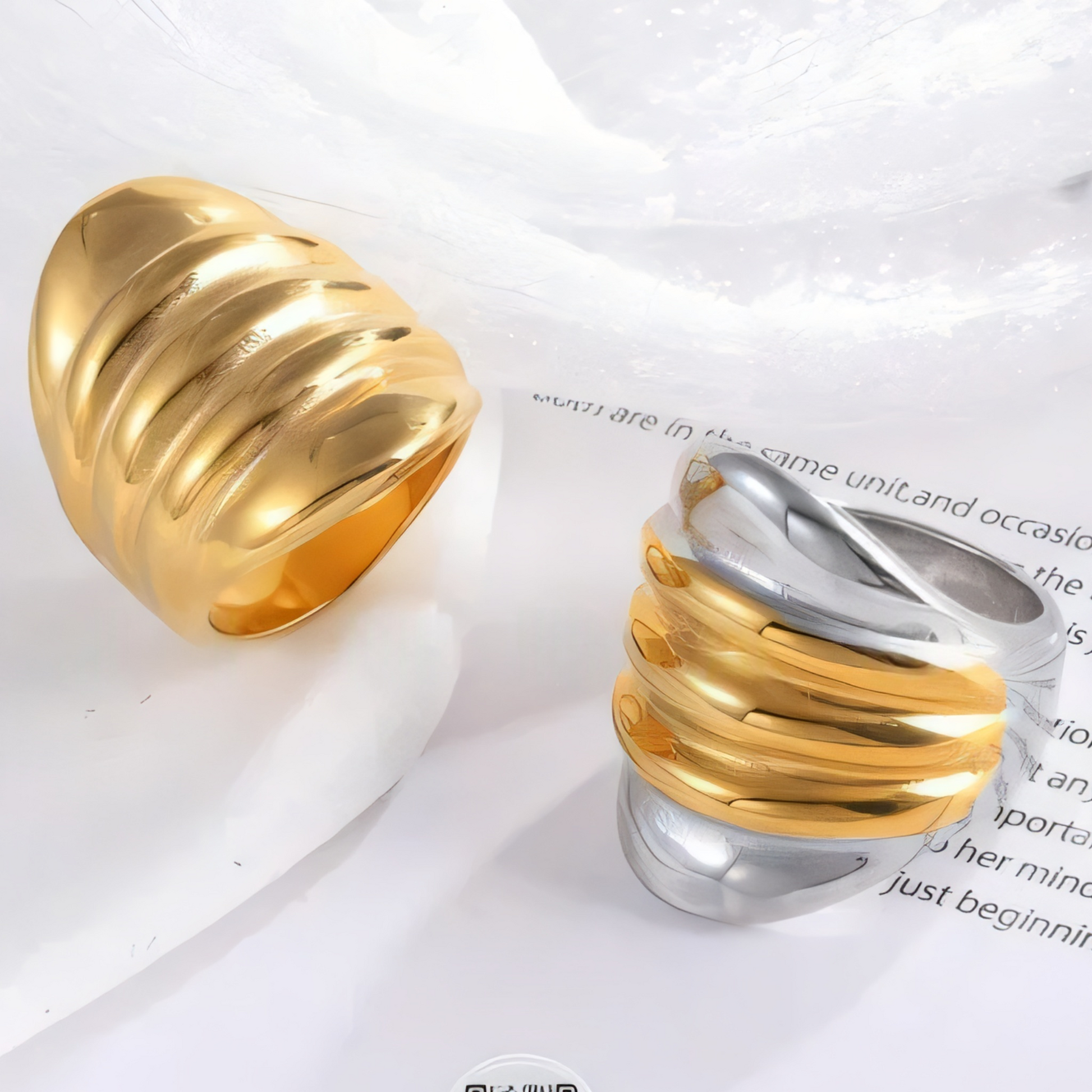 Minimalist Wavy Design Stainless Steel Ring Golden and Silver Styles for Women | G00717G