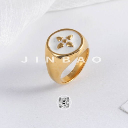 Modern Gold Flower Design Ring Simple and Fashionable for Women | G00959