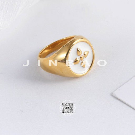 Modern Gold Flower Design Ring Simple and Fashionable for Women | G00959
