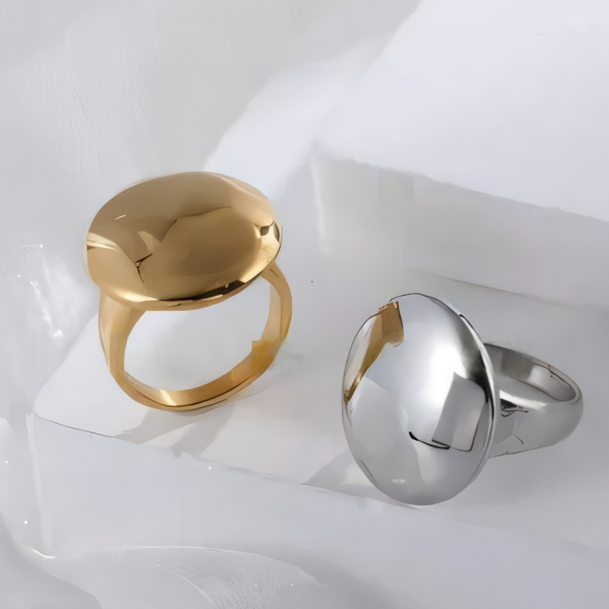 Modern Minimalist Round Ring Women's Fashion Two-Tone Gold & Silver Ring | ML049