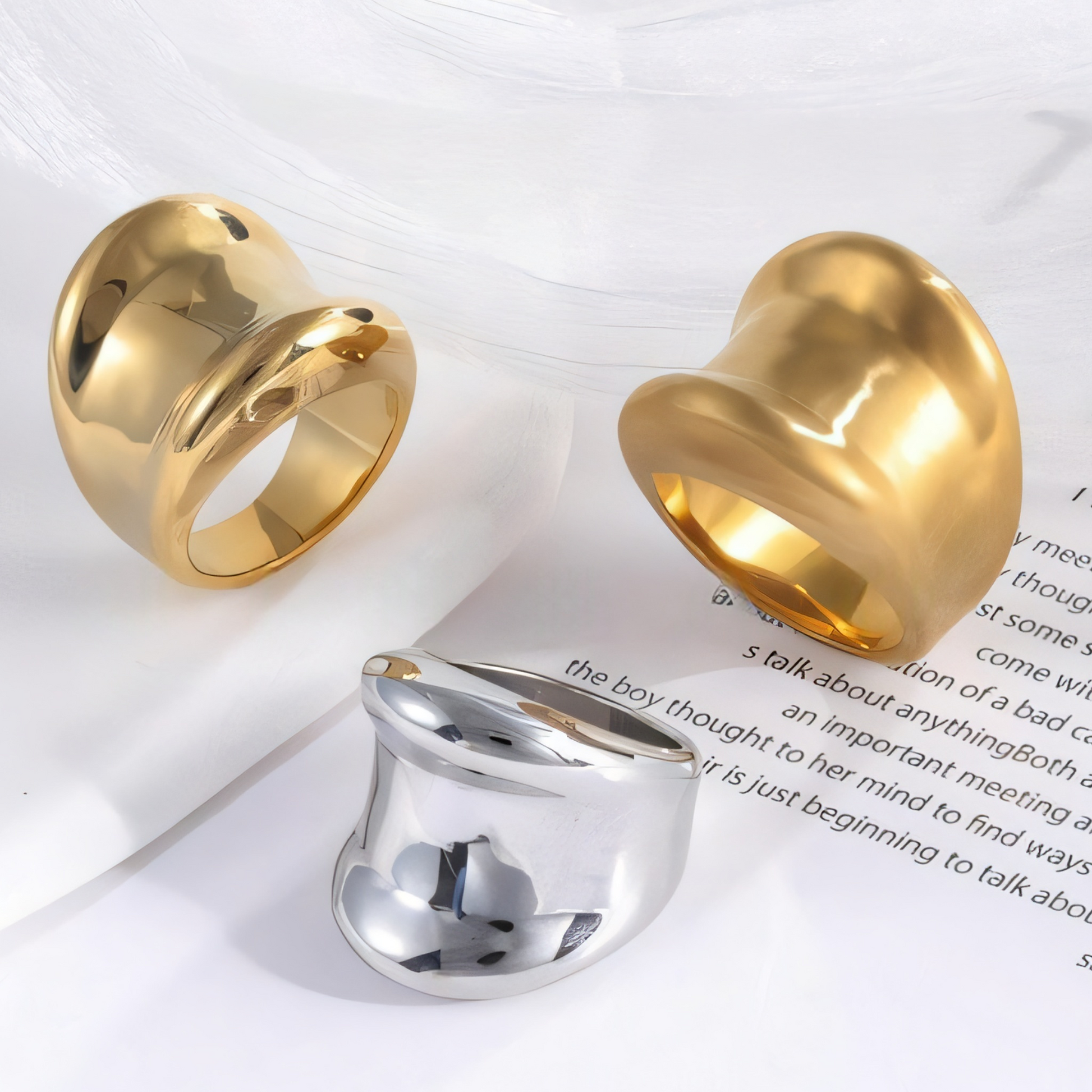 Modern Minimalist Smooth Stainless Steel Ring Women's Light Luxury Band | G003414