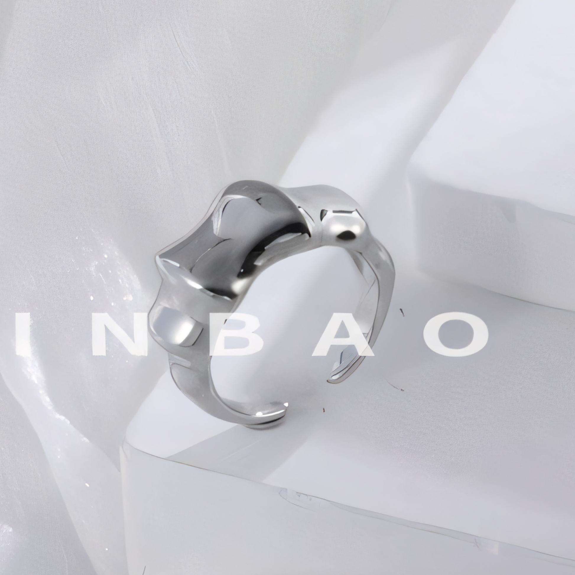Modern Minimalist Stainless Steel Ring Women's 3D Streamlined Design | N001586