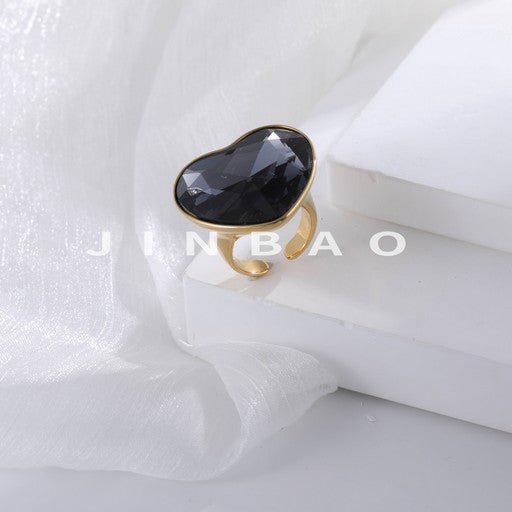 Multicolor Heart-Shaped Gemstone Ring Fashionable Luxurious Design for Women | K002094