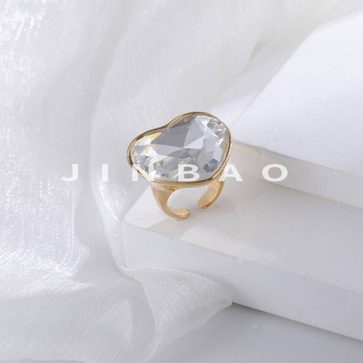 Multicolor Heart-Shaped Gemstone Ring Fashionable Luxurious Design for Women | K002094
