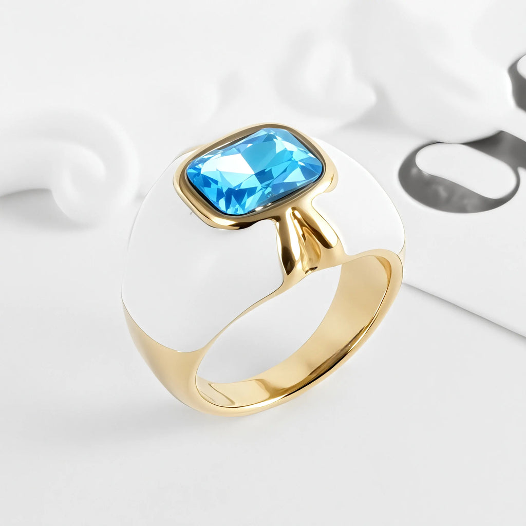 Elegant Round Ring Women's Stainless Steel Design | G004600