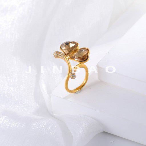 Romantic Heart-Shaped Crystal Ring Fashionable Golden Design for Women | G005451
