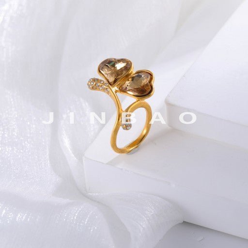 Romantic Heart-Shaped Crystal Ring Fashionable Golden Design for Women | G005451
