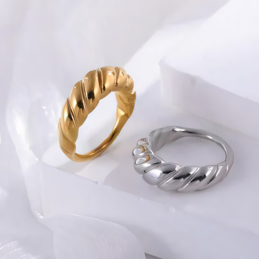 Twist Stainless Steel Ring Classic Fashion for Women | N0080