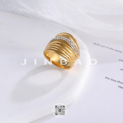 Wavy Design Diamond Inlay Ring Women's Fashion Gold Stainless Steel Band | G003860